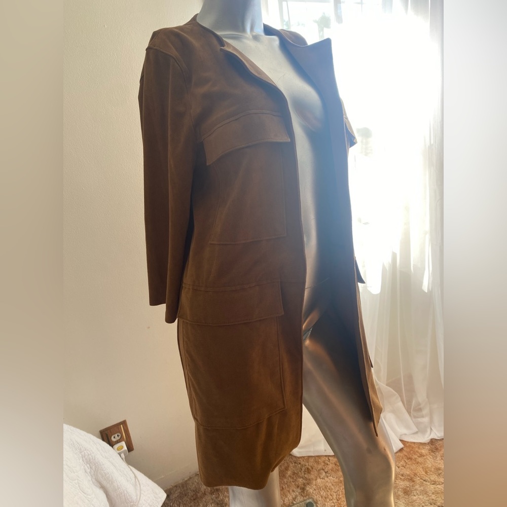 H&M Suede Coat. Gold brown. Size US 12. Model is size Small.Half sleeve.LK new